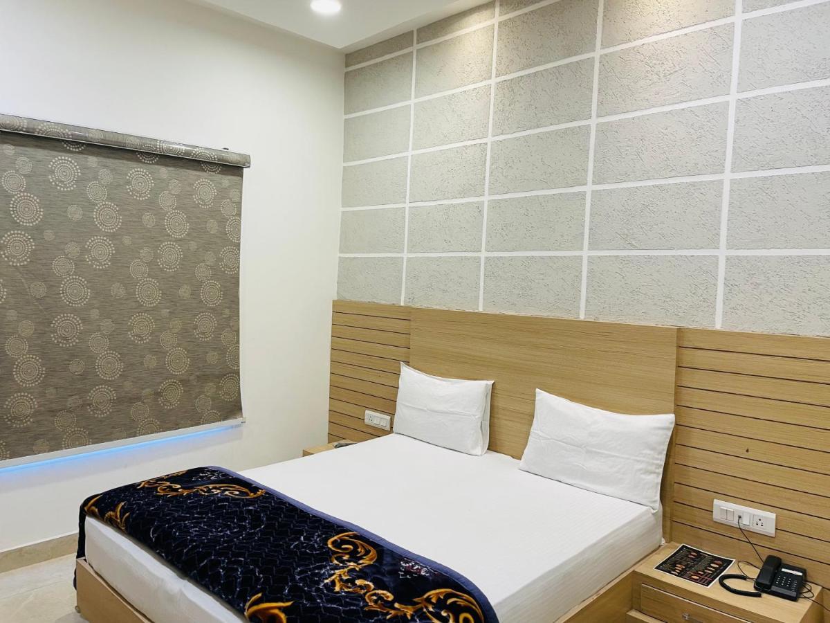 Siddharth Bnb - Near Golden Temple Амритсар Екстериор снимка