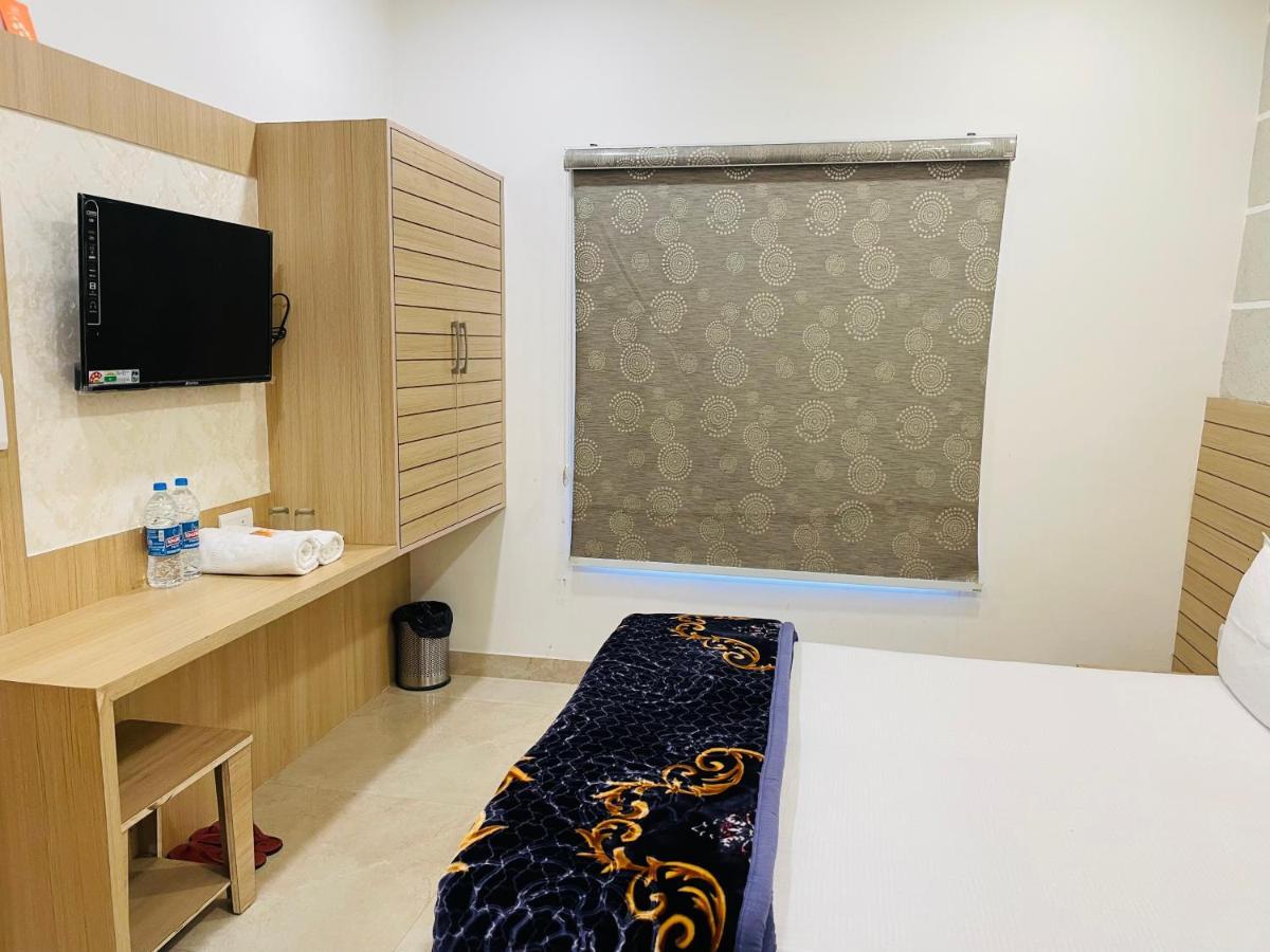 Siddharth Bnb - Near Golden Temple Амритсар Екстериор снимка