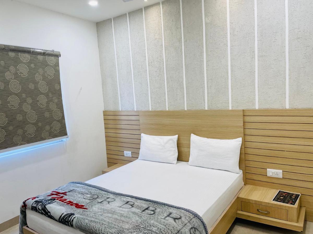 Siddharth Bnb - Near Golden Temple Амритсар Екстериор снимка